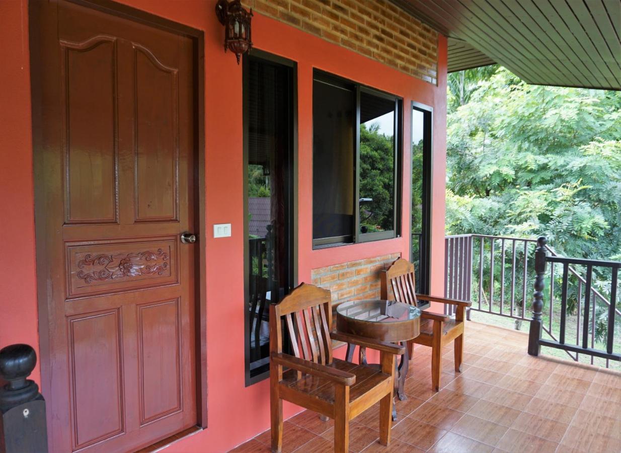 Ban Rai Tin Thai Ngarm Eco Lodge Mae Rim Esterno foto