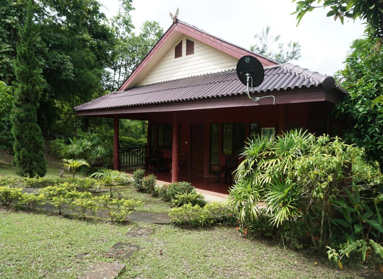 Ban Rai Tin Thai Ngarm Eco Lodge Mae Rim Esterno foto
