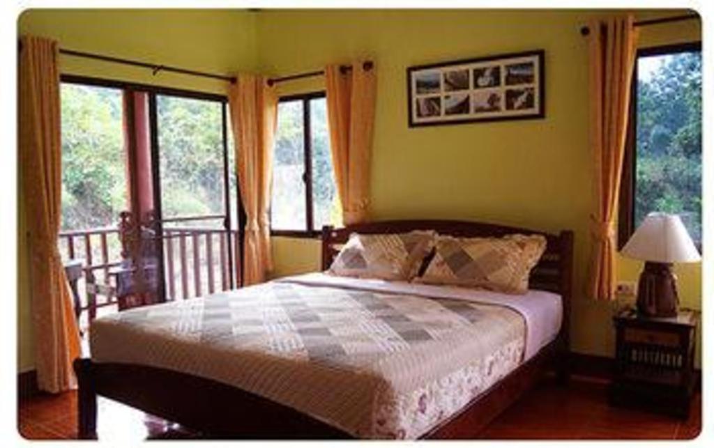 Ban Rai Tin Thai Ngarm Eco Lodge Mae Rim Esterno foto