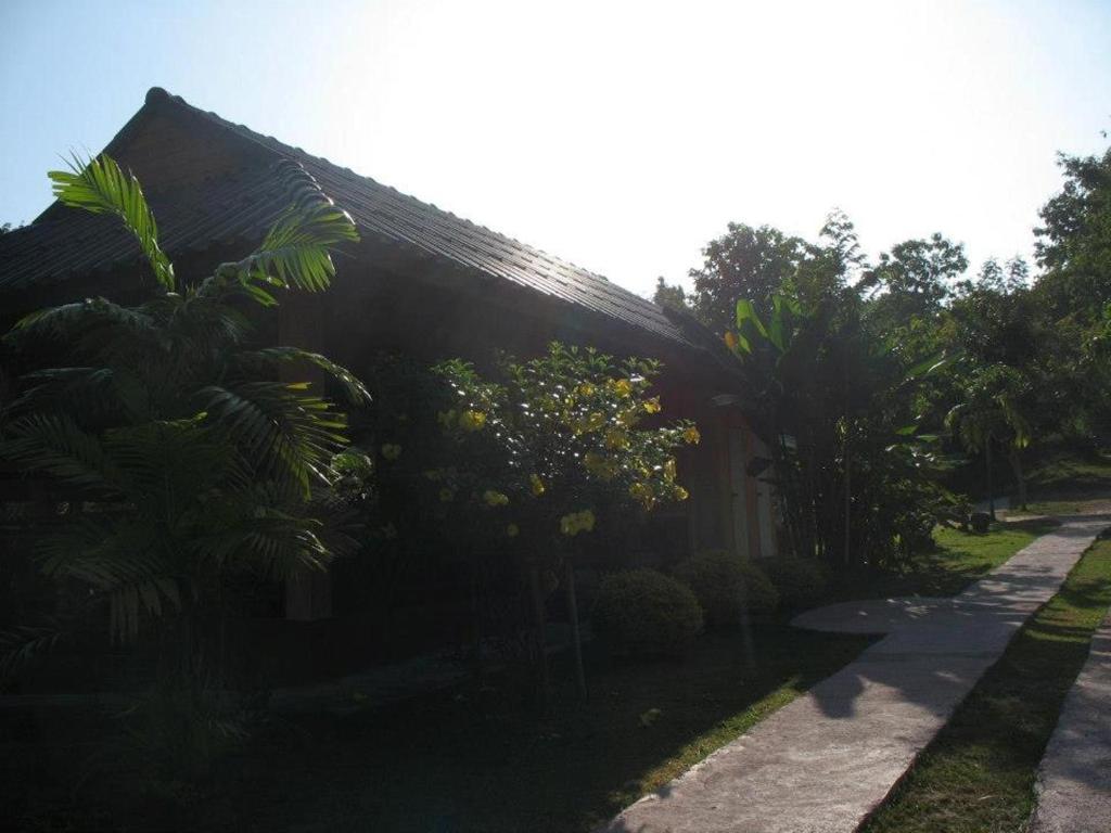 Ban Rai Tin Thai Ngarm Eco Lodge Mae Rim Esterno foto