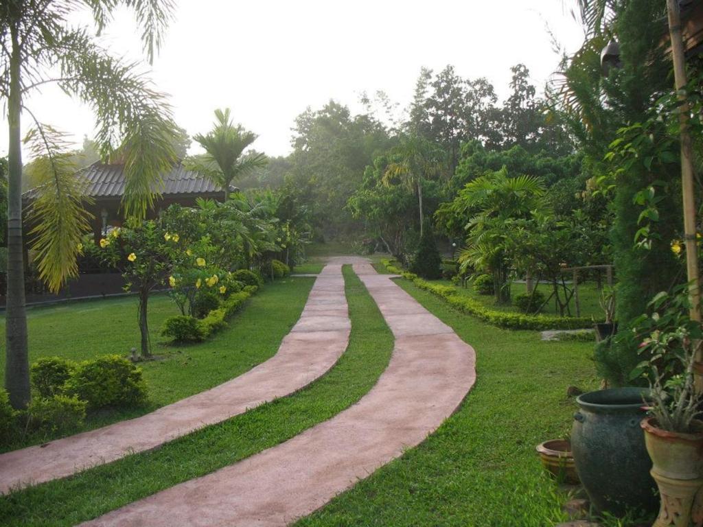 Ban Rai Tin Thai Ngarm Eco Lodge Mae Rim Esterno foto