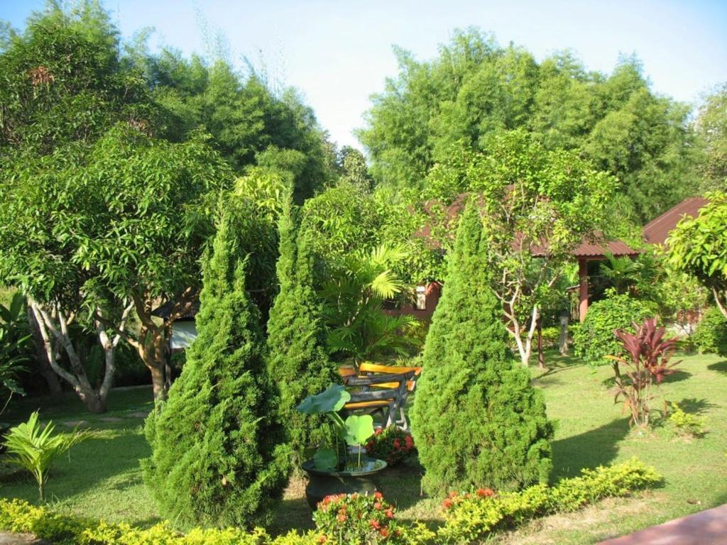 Ban Rai Tin Thai Ngarm Eco Lodge Mae Rim Esterno foto