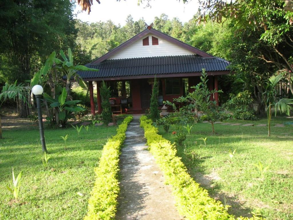 Ban Rai Tin Thai Ngarm Eco Lodge Mae Rim Esterno foto