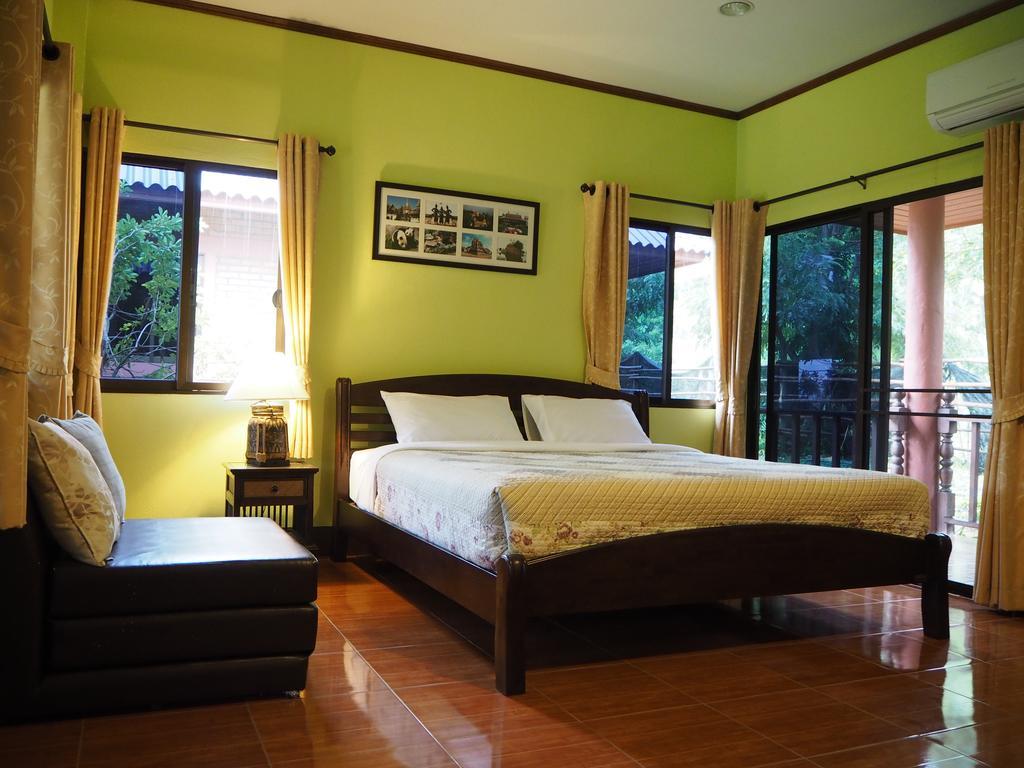 Ban Rai Tin Thai Ngarm Eco Lodge Mae Rim Esterno foto